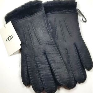 Ugg Black Sheepskin Faux Fur Seamed Gloves L NWT